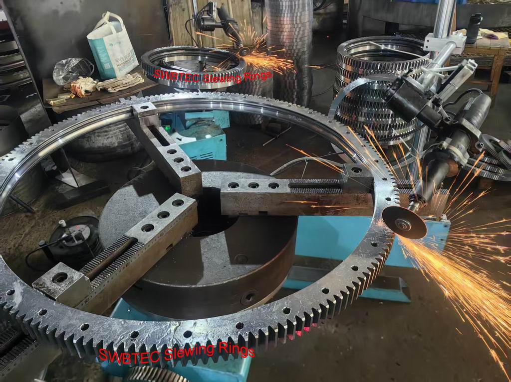 SWBTEC_SLEWING_RINGS_(2).jpg