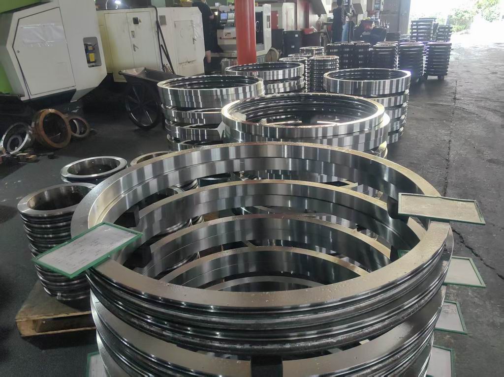 slewing_rings_manufacturer.jpg