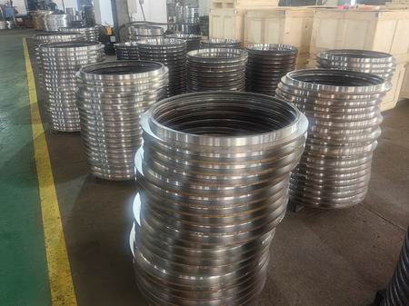 slew gear